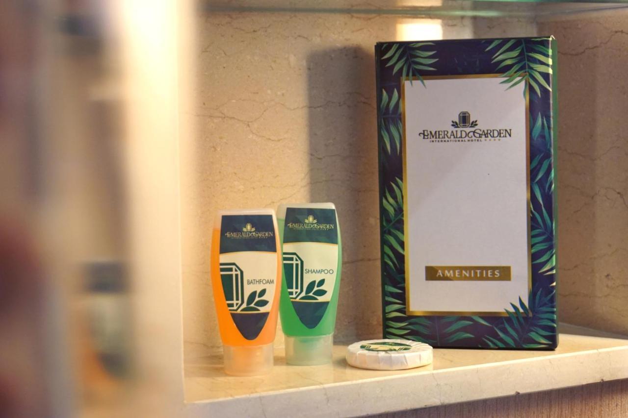Emerald Garden International Hotel Medan Eksteriør billede