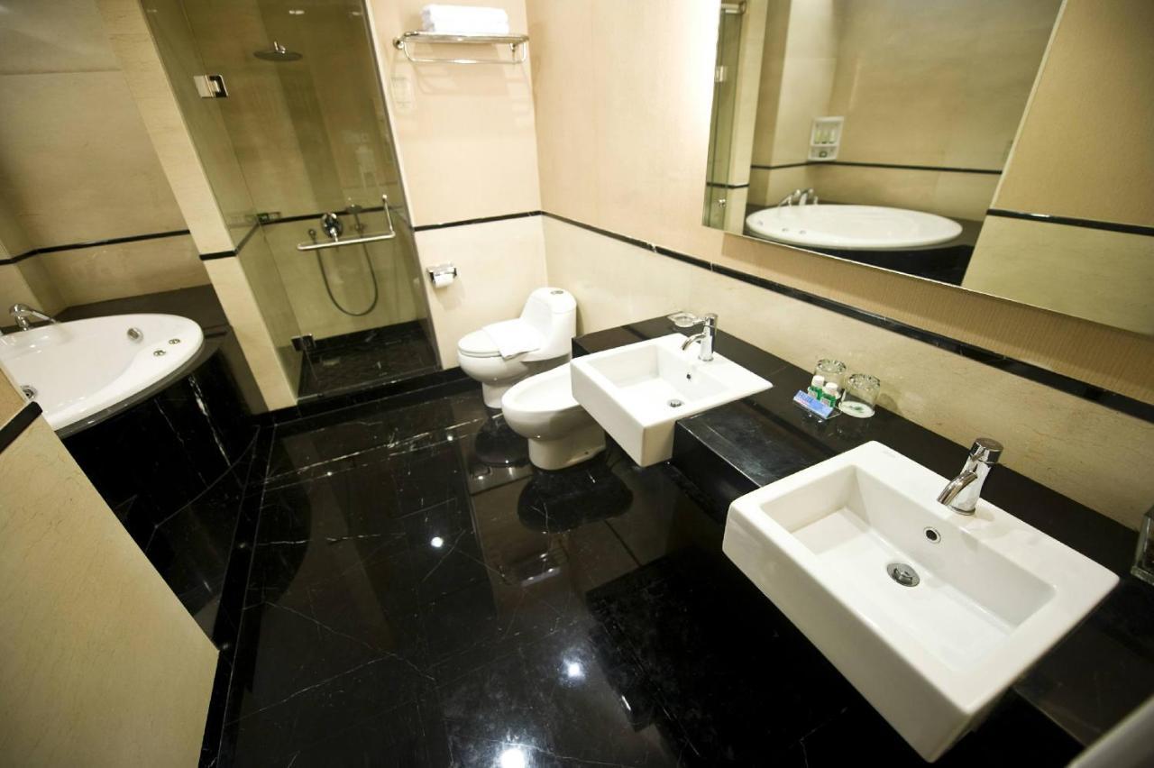 Emerald Garden International Hotel Medan Eksteriør billede