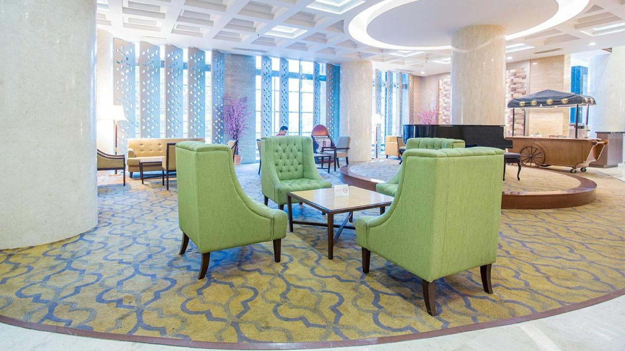 Emerald Garden International Hotel Medan Eksteriør billede