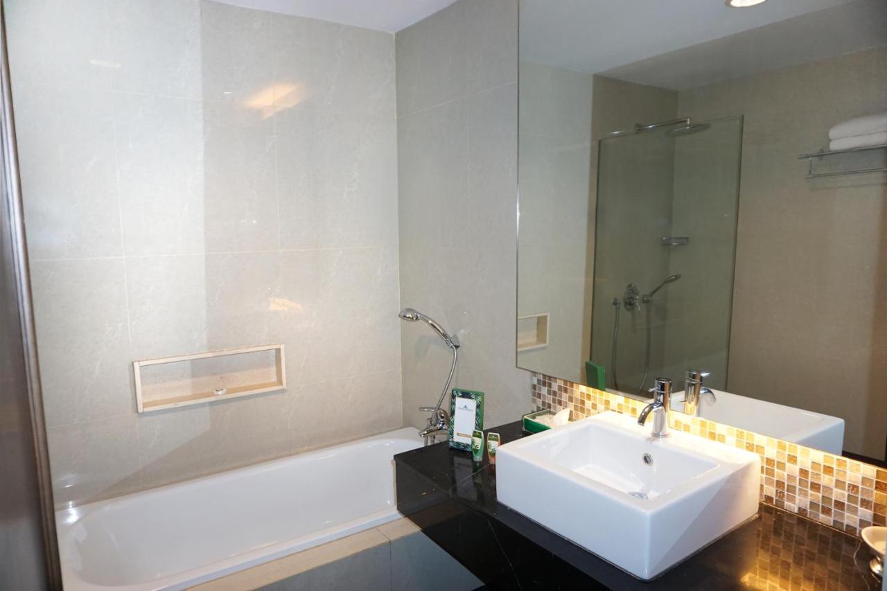 Emerald Garden International Hotel Medan Eksteriør billede