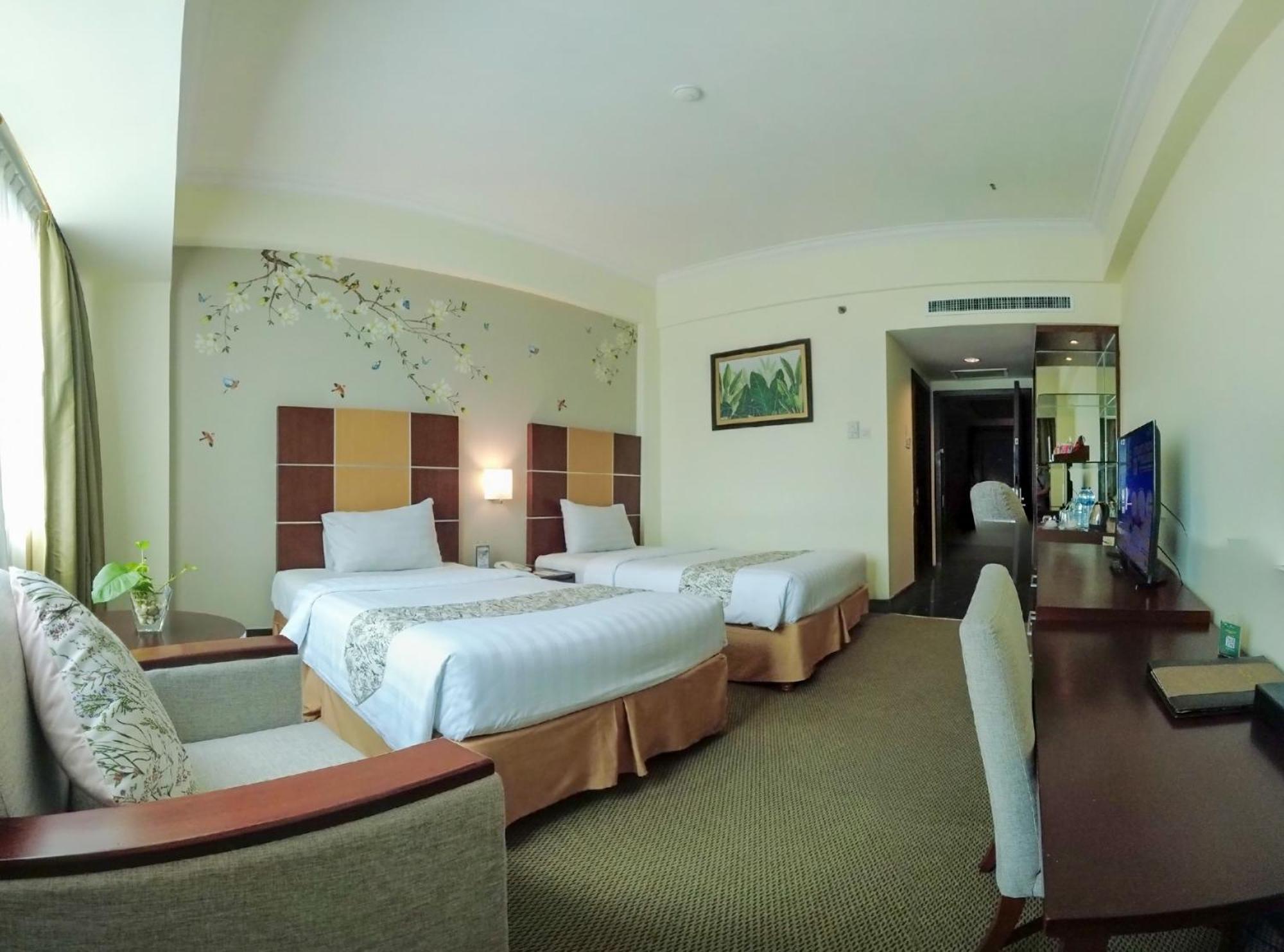Emerald Garden International Hotel Medan Eksteriør billede