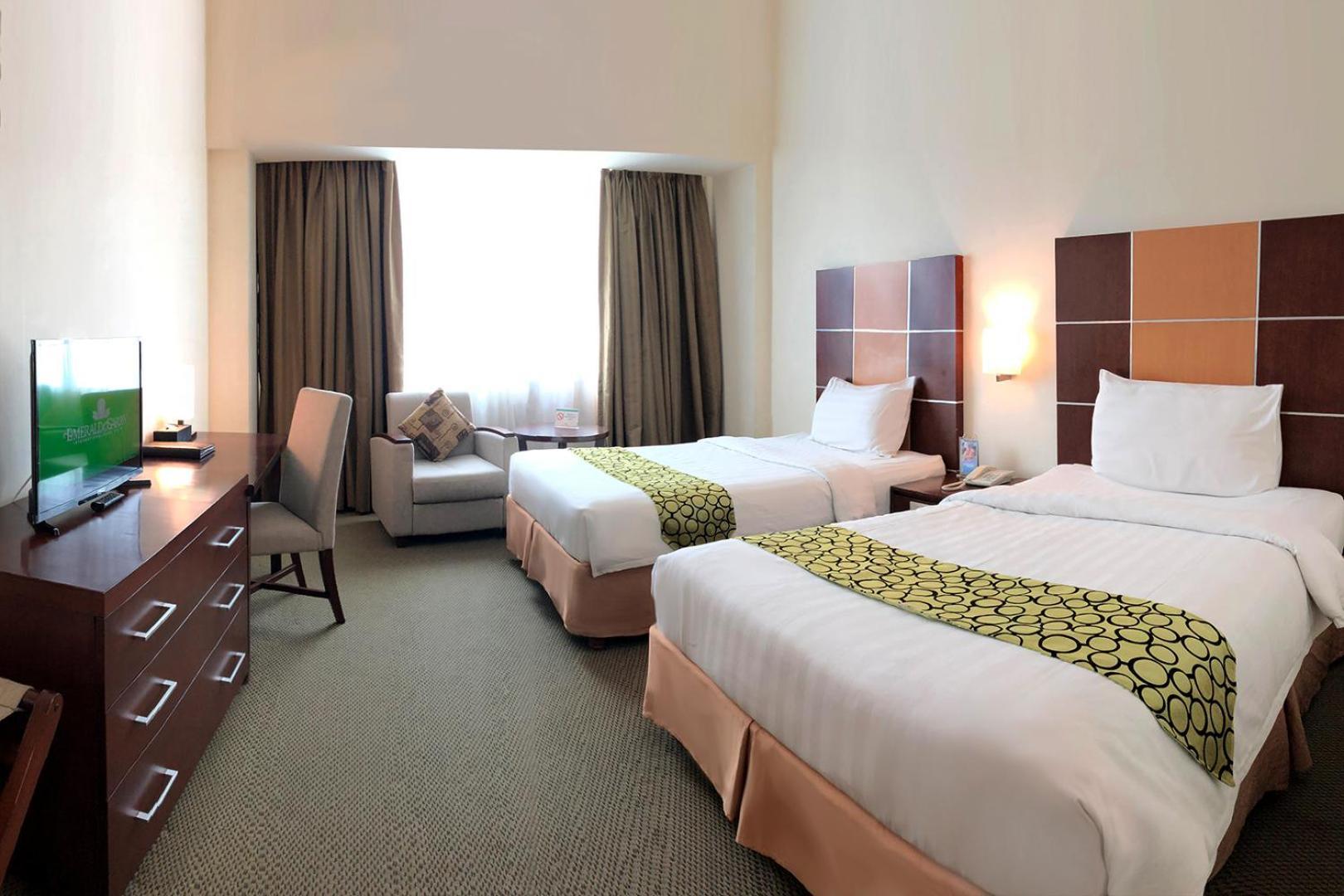 Emerald Garden International Hotel Medan Eksteriør billede