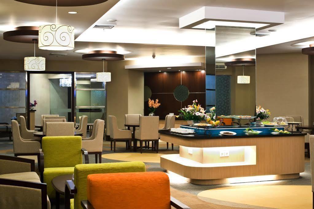 Emerald Garden International Hotel Medan Eksteriør billede