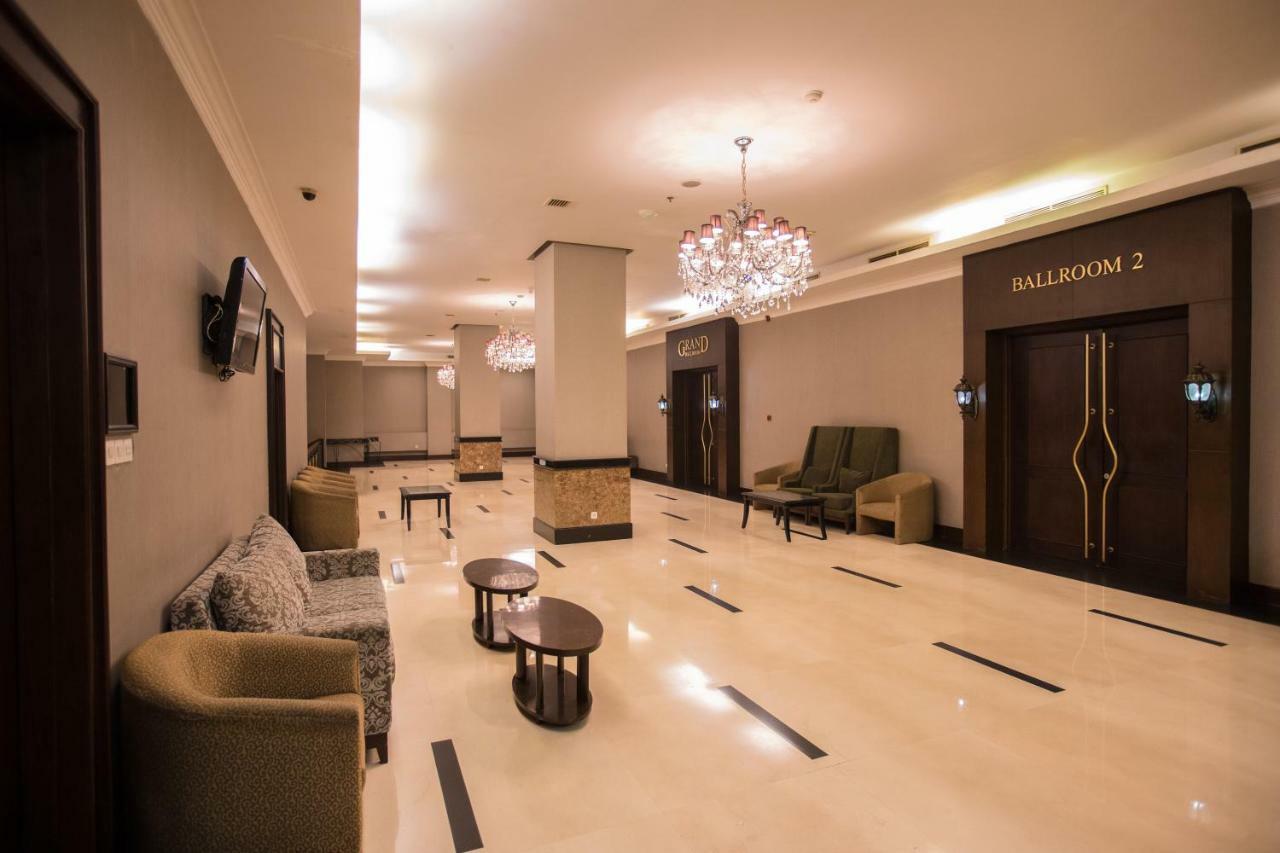 Emerald Garden International Hotel Medan Eksteriør billede